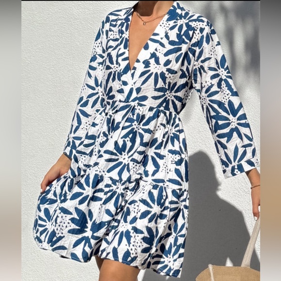 Dancing in the Sun mini dress - Picture 4 of 6